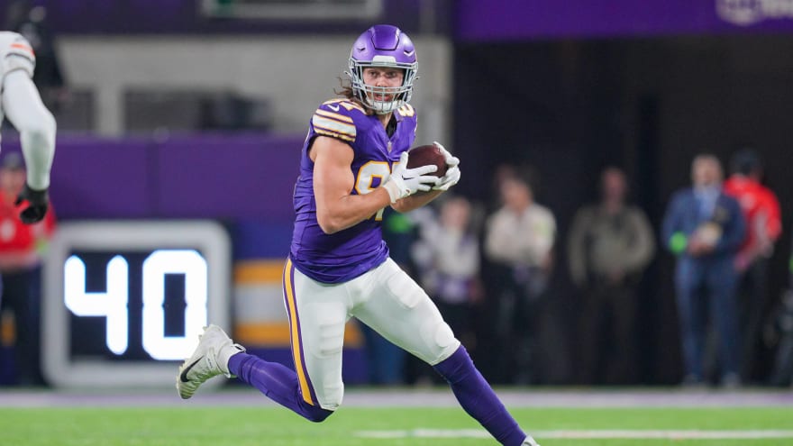 TJ Hockenson Reportedly Ahead of Schedule on Knee Rehab, but Vikings in No Hurry