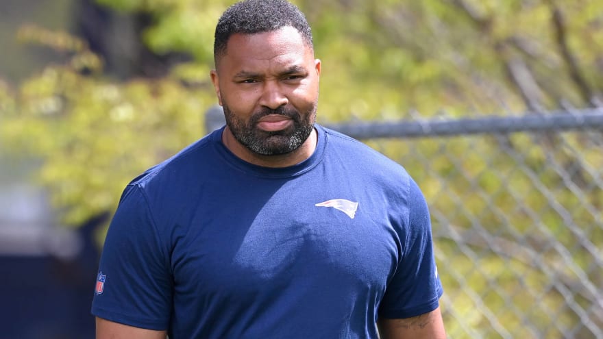 Patriots’ Jerod Mayo May Be Dropping Hints On QB Drake Maye