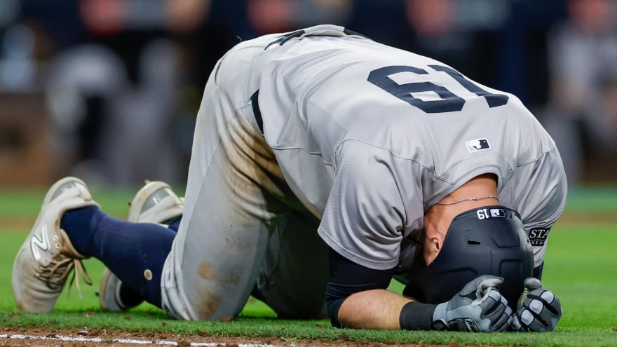 Yankees injured infielder could be out for 6-8 weeks with calf strain