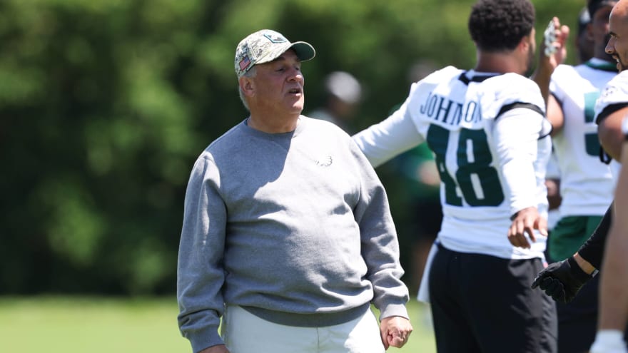 Eagles Young Defensive Stars Embracing Vic Fangio&#39;s &#39;Old School&#39; Approach