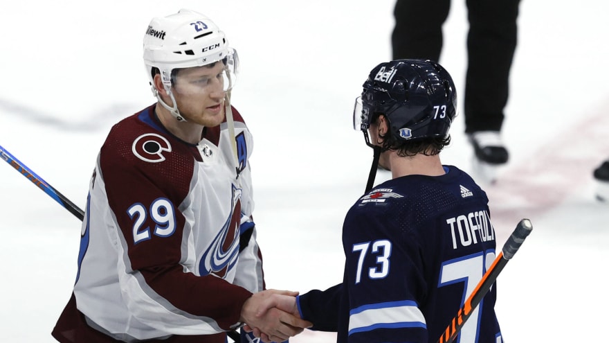 Avalanche Outduel Jets 6-3 in Game 5, Take Series 4-1