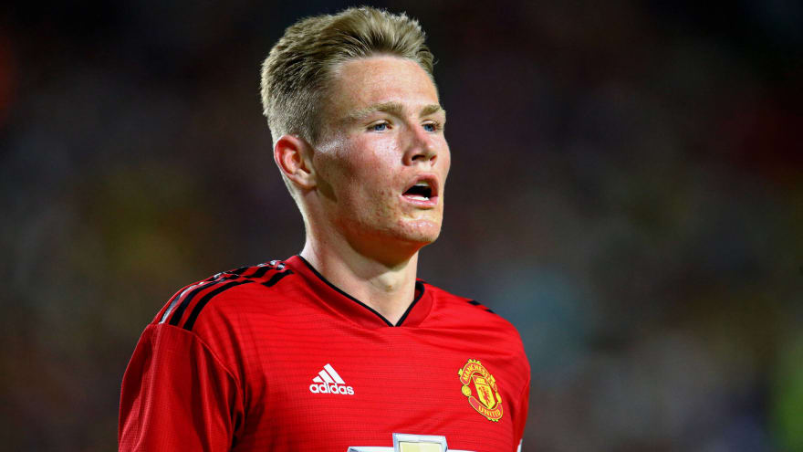 Teddy Sheringham singles out Manchester United star for praise after terrible season