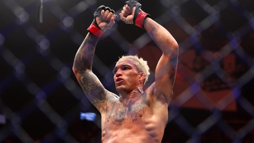 Charles Oliveira Still Interested in Potentially Lucrative Fight vs. Conor McGregor