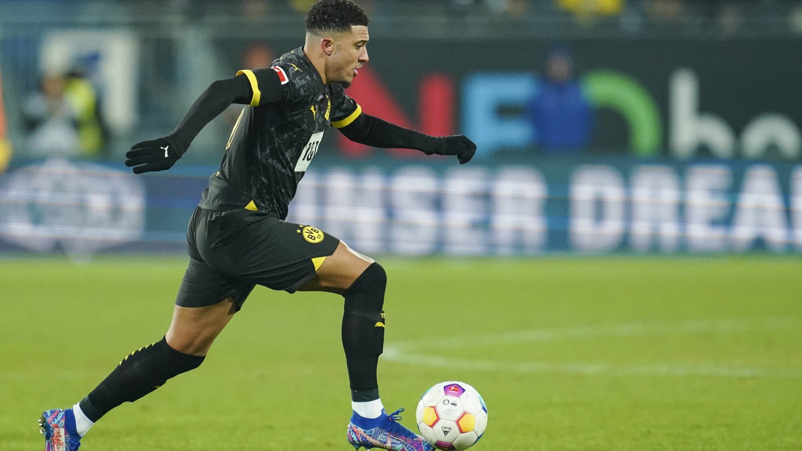 No way back for Sancho despite bright Borussia Dortmund start, says Berbatov