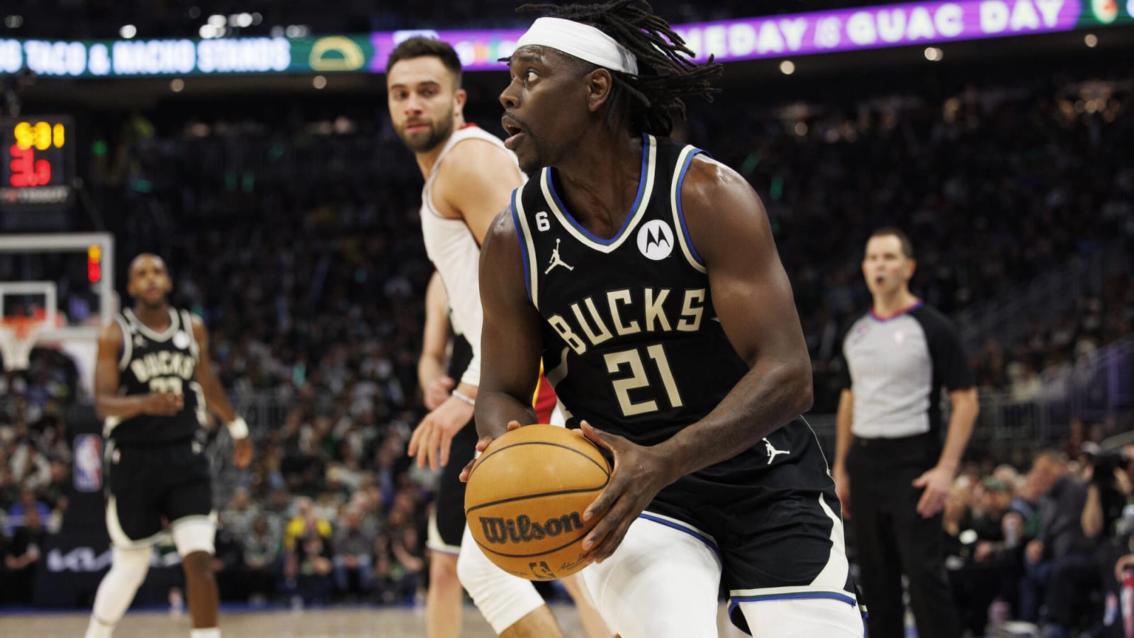 Sixers to pursue Jrue Holiday after missing out on Damian Lillard