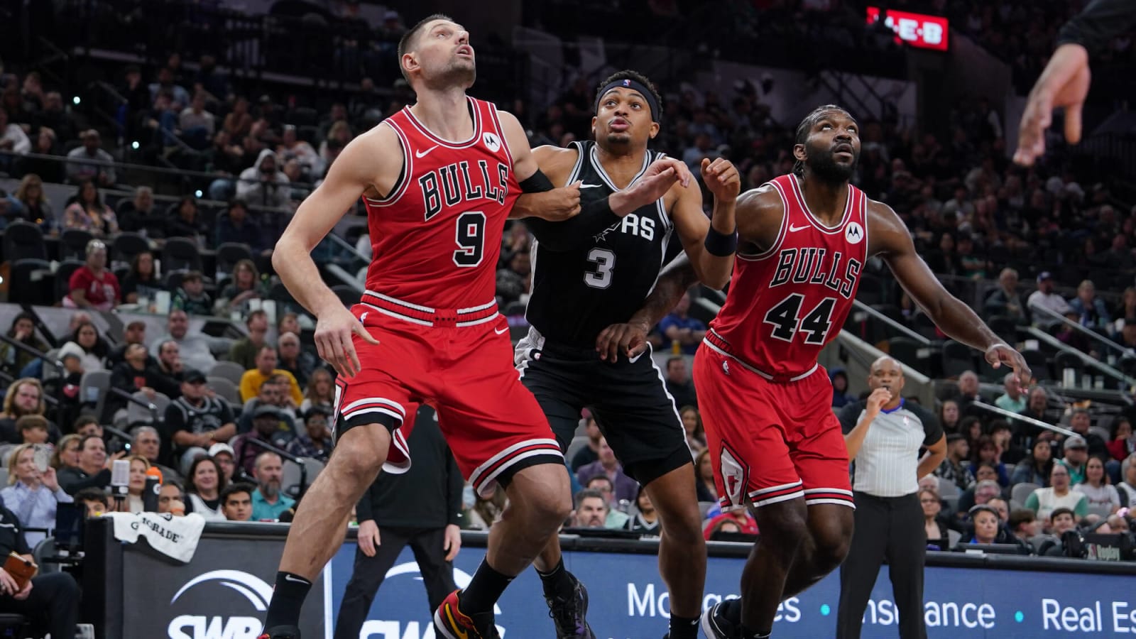 Chicago Bulls Triumph Over San Antonio Spurs in Thrilling Encounter