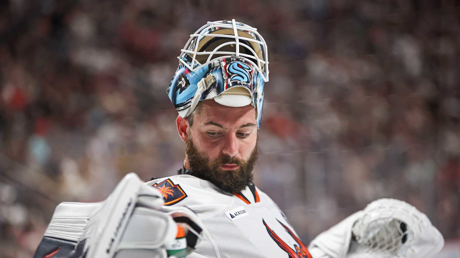Chris Driedger Unveils Another Cool Panthers Goalie Mask