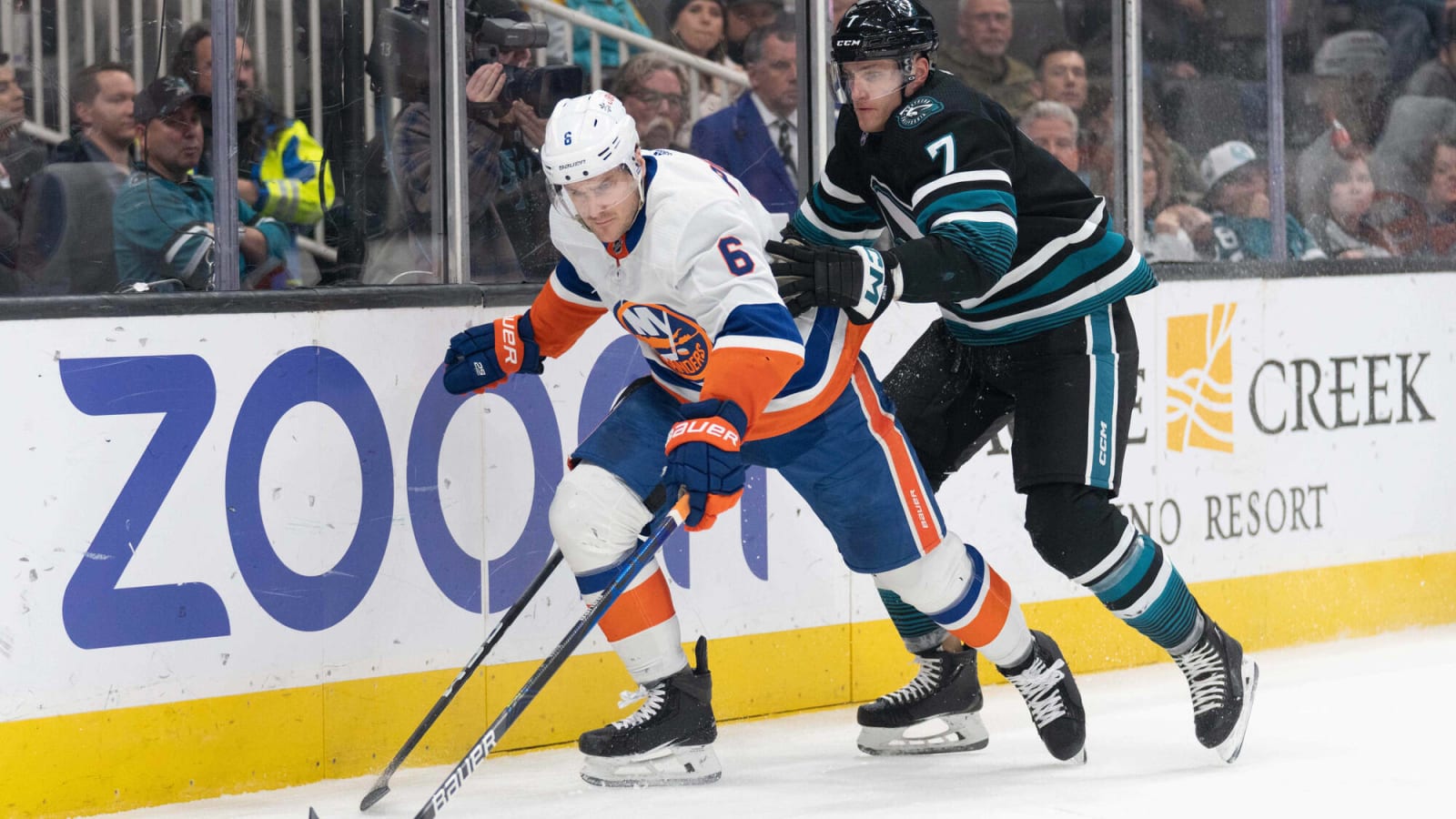 Islanders Steamroll Sharks For Fifth Straight Win