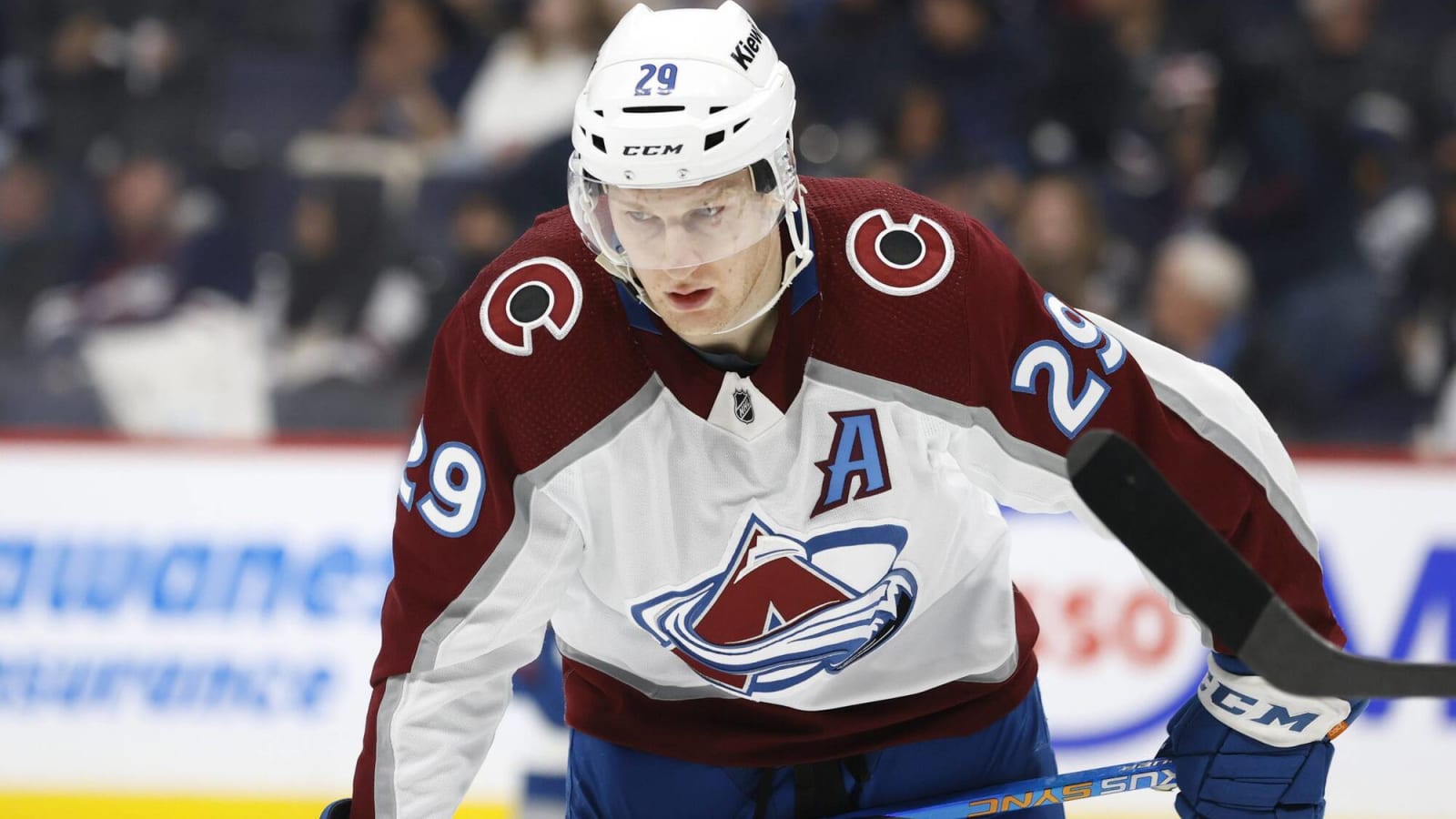 Is there anything McDavid, Kucherov can do to catch Nathan Mackinnon for the Hart Trophy?