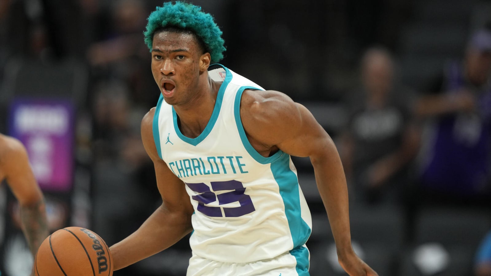 Charlotte Hornets waive Kai Jones following trade request per report