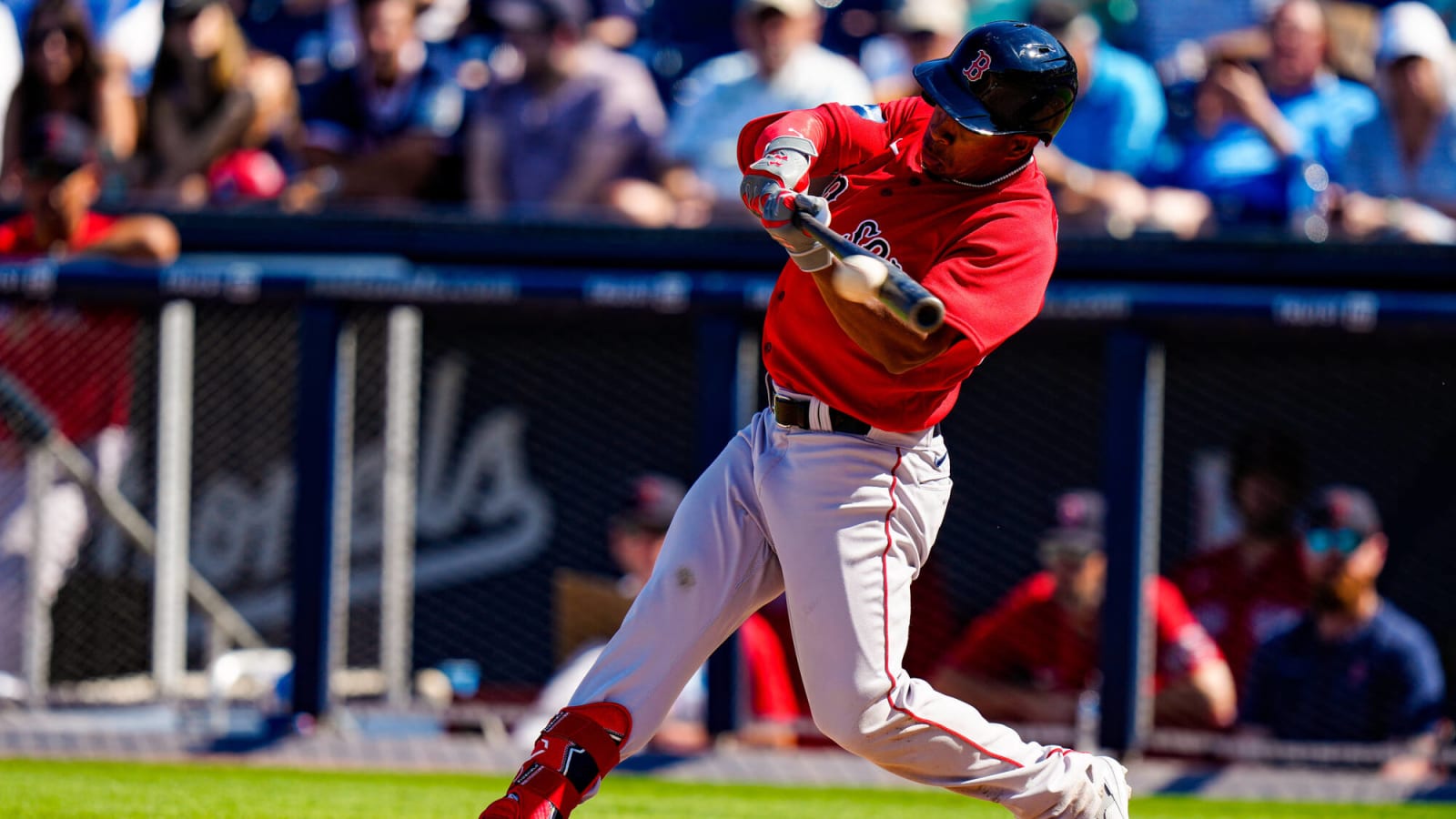 Red Sox prospect Enmanuel Valdez starting at second base, batting ninth in major-league debut