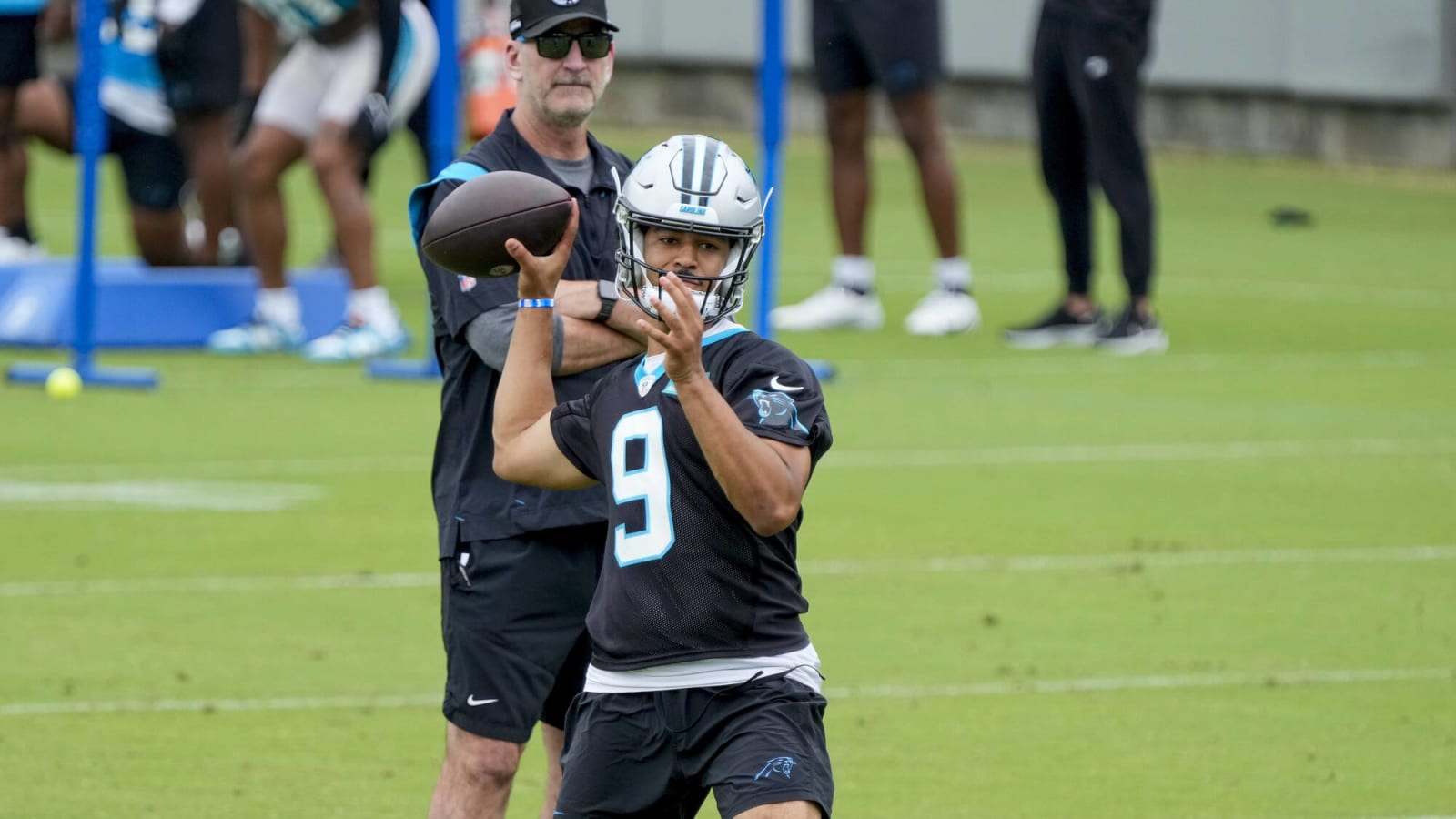 Former NFL Superstar Makes Wild Comparison For Panthers’ Bryce Young