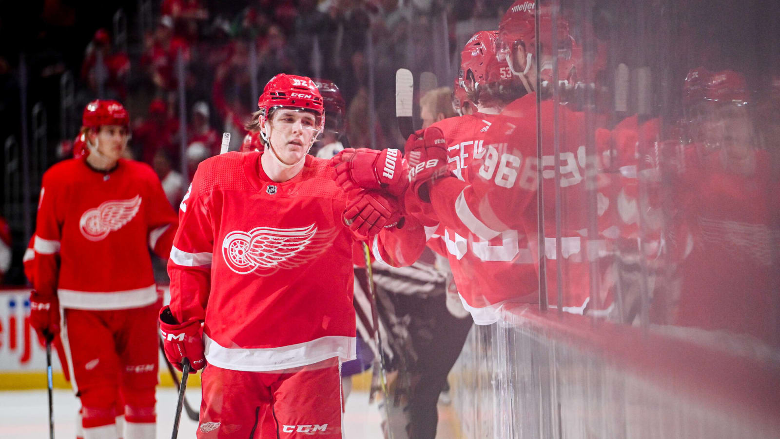 Detroit Red Wings Trade Forward to San Jose