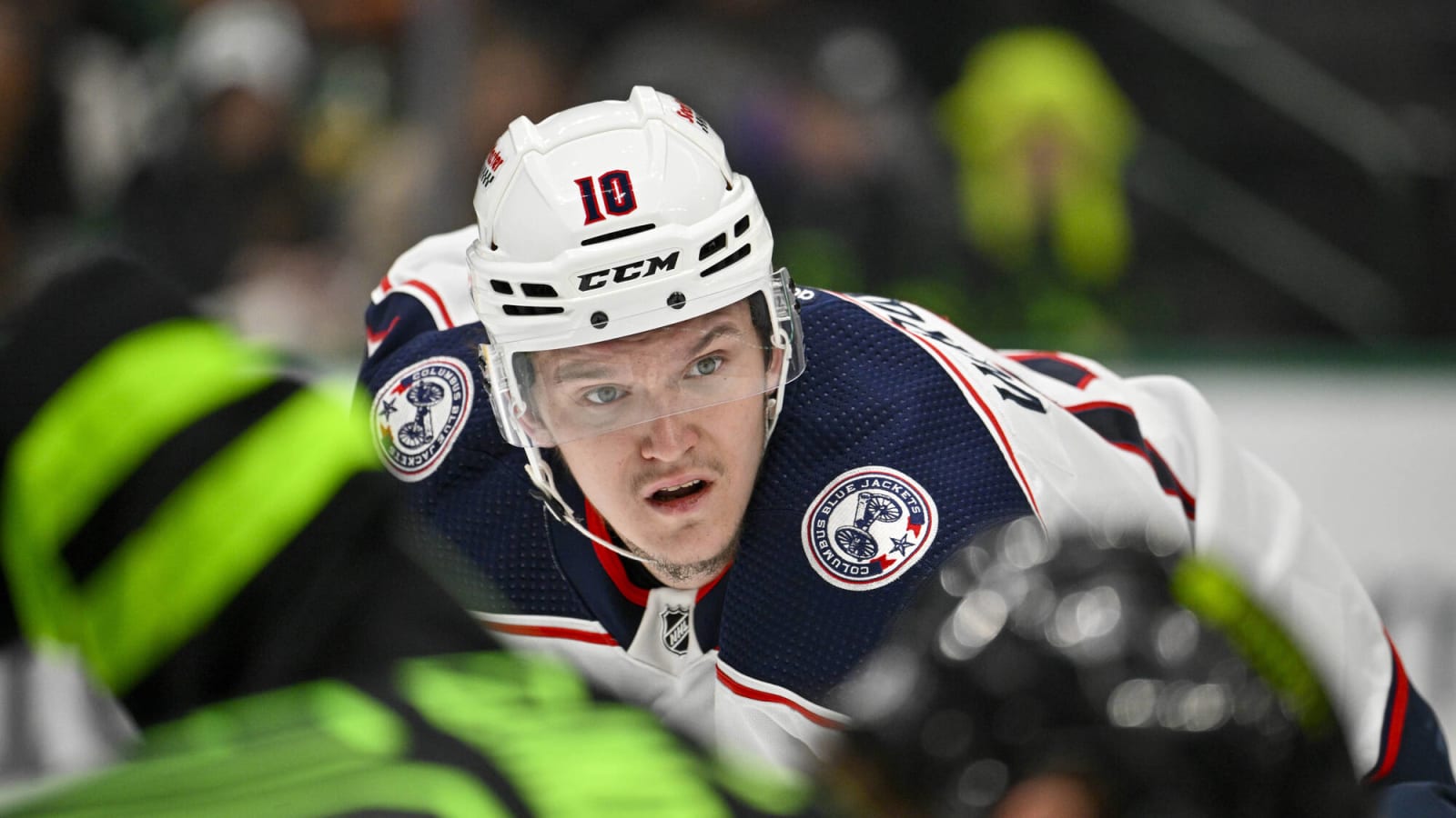 Blue Jackets rookie considering return to Russia