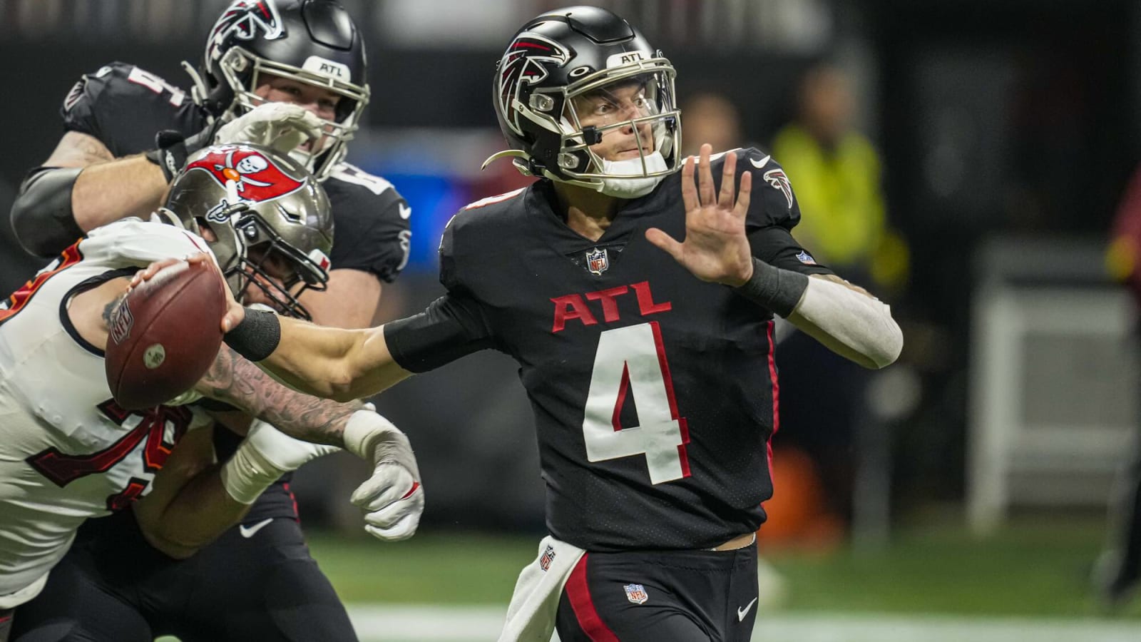 Falcons’ QB trade rumors put chip on Desmond Ridder’s shoulder