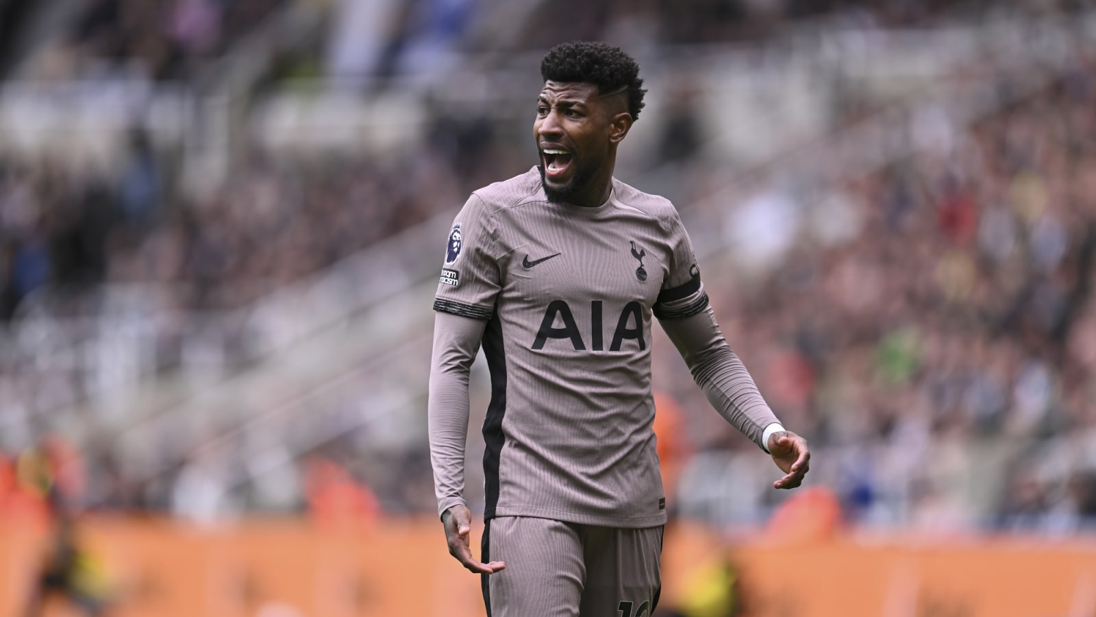 AC Milan Agree Deal to Sign Emerson Royal