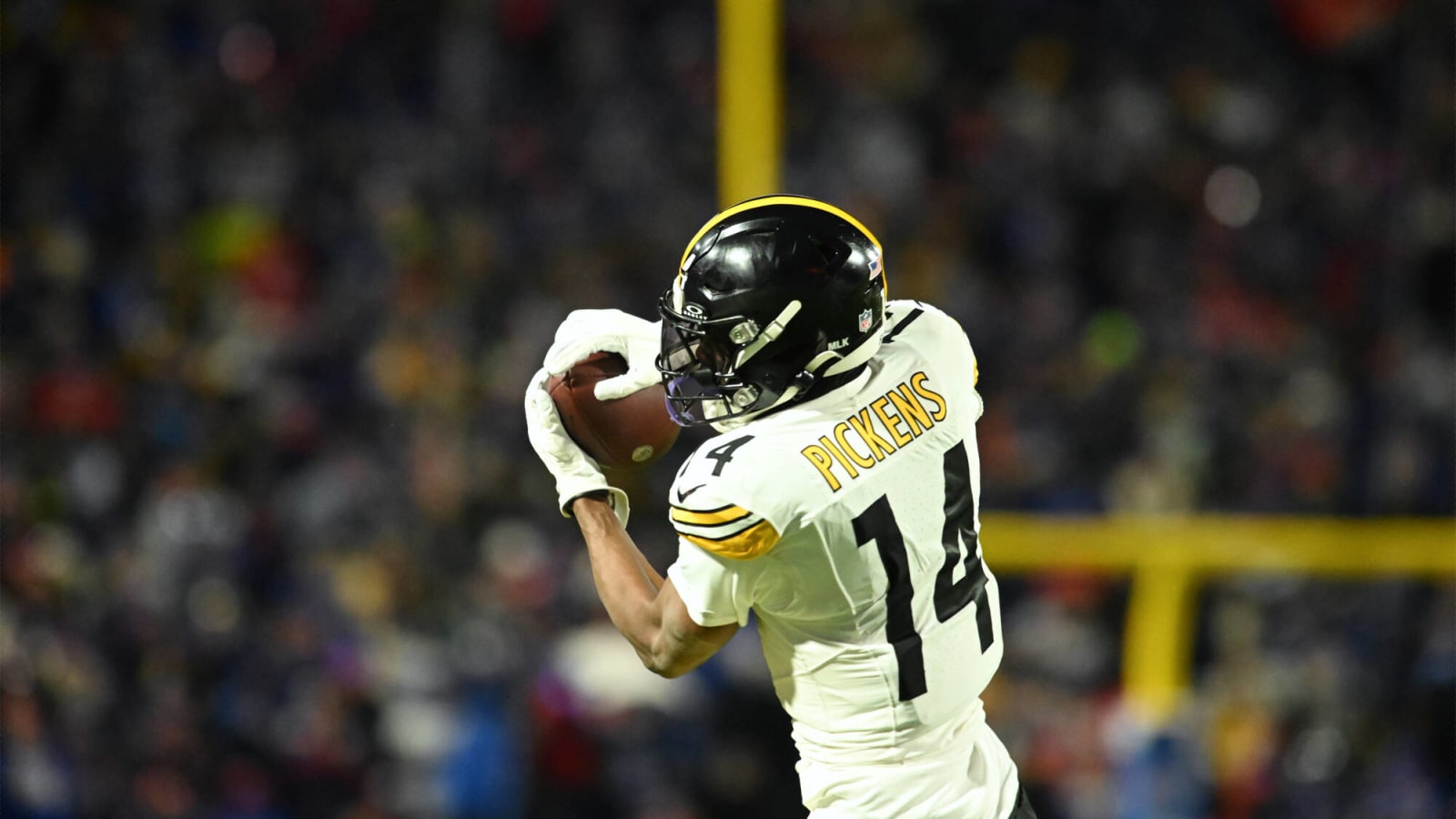Steelers Honor MLK With Decals on Helmets