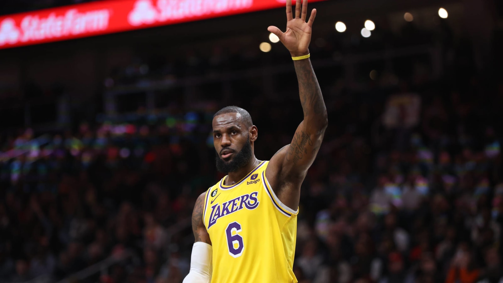 NBA Fans React To LeBron James Leading The Lakers To Win With 47-Point Double-Double On His Birthday: "Greatest Ever. Debate&#39;s Over."