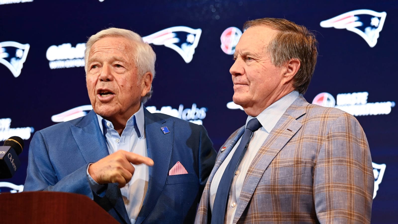 Watch: Bill Belichick began farewell news conference with Tim Tebow joke