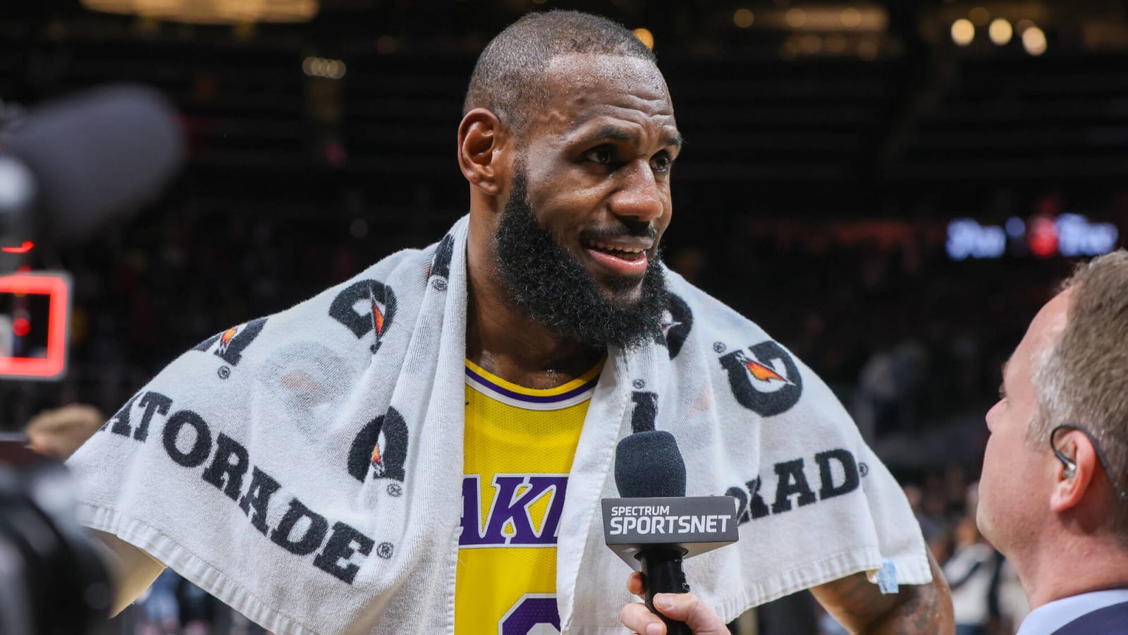 Magic Johnson Says LeBron James Is Definitely On His Mount
