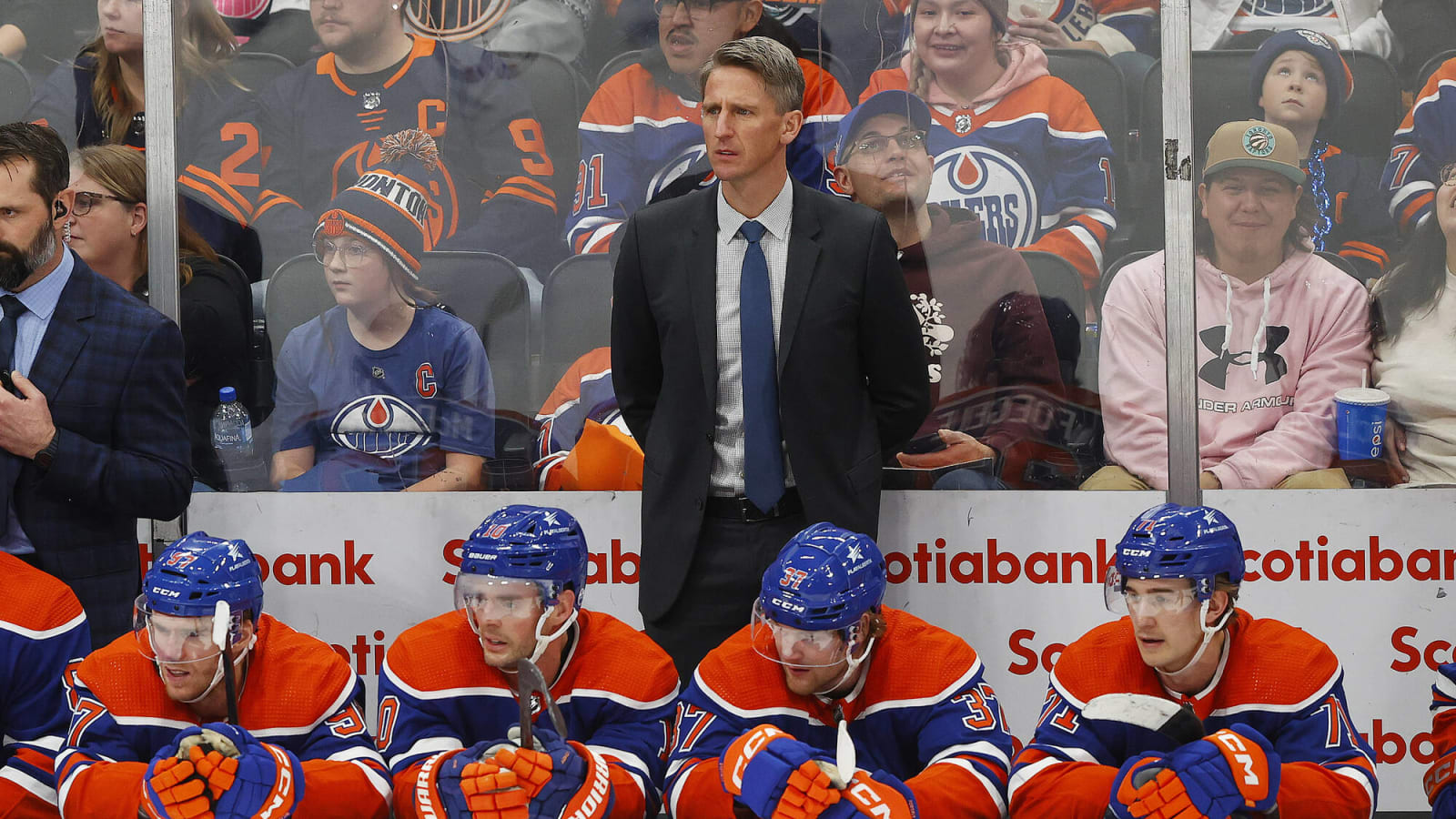 How many Canadian teams make the playoffs in 2023-24?