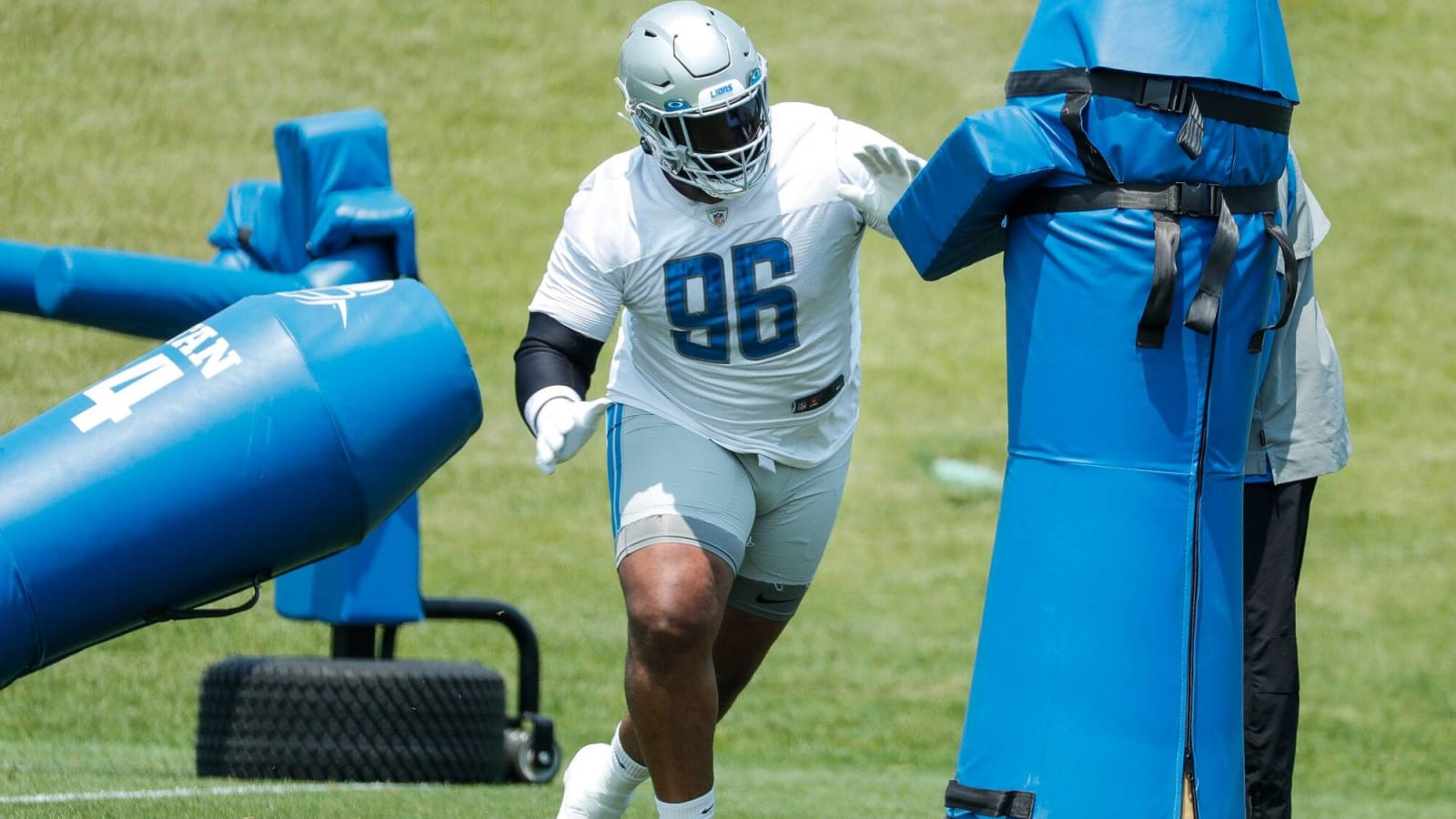 Detroit Lions Isaiah Buggs Returns to NFL Practice