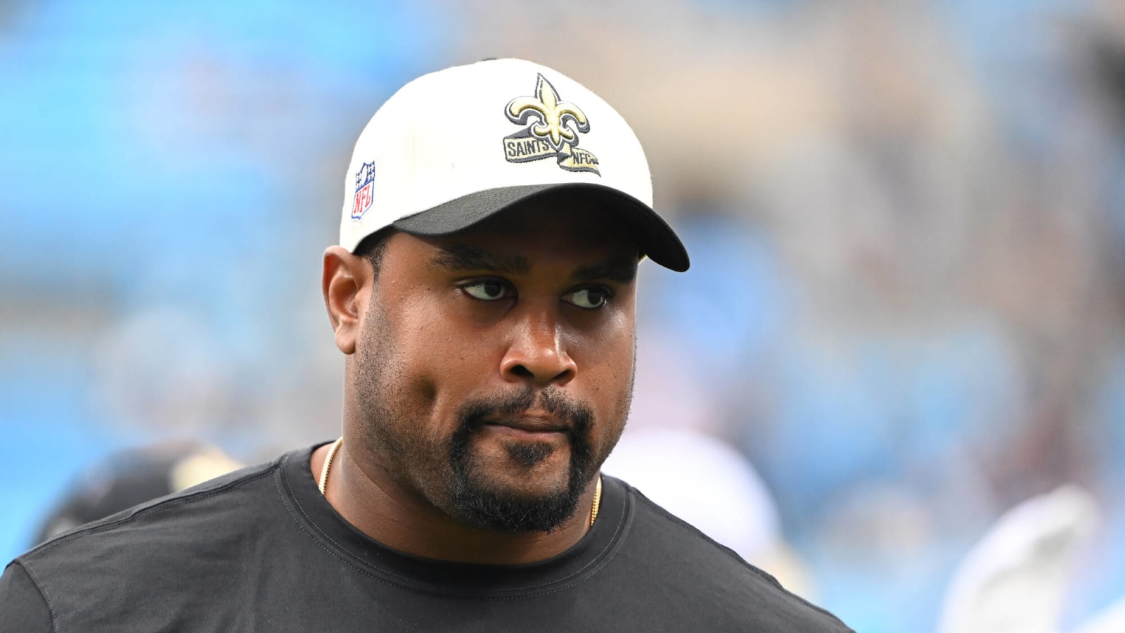 Buccaneers Interviewed Saints QB Coach Ronald Curry For OC Position