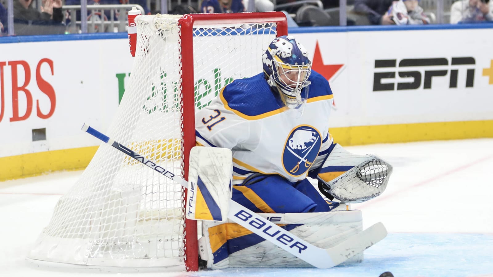 Buffalo Sabres 2022-23 Season Report Card: Eric Comrie