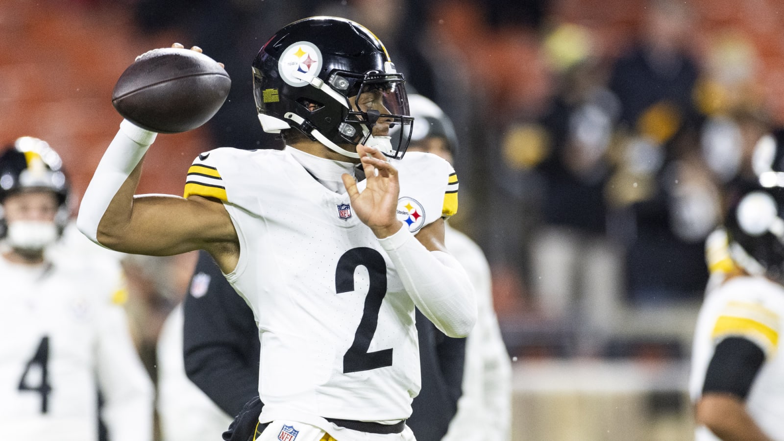 Potential 2025 destinations for Justin Fields: Why Steelers, two  AFC contenders make sense 