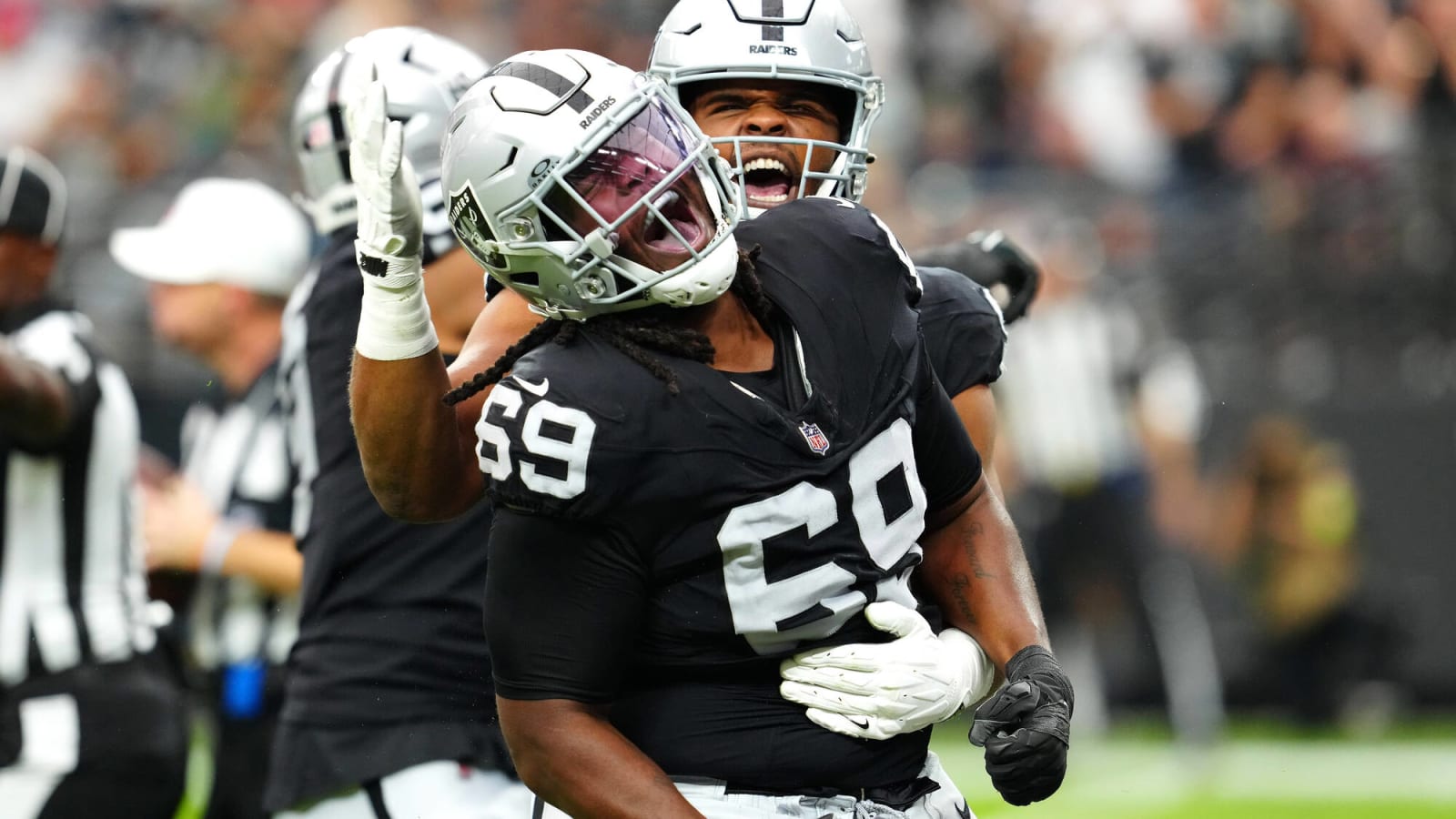 Bill Belichick Snubs Raiders DL Adam Butler; Plus, Justin Fields Injury Update