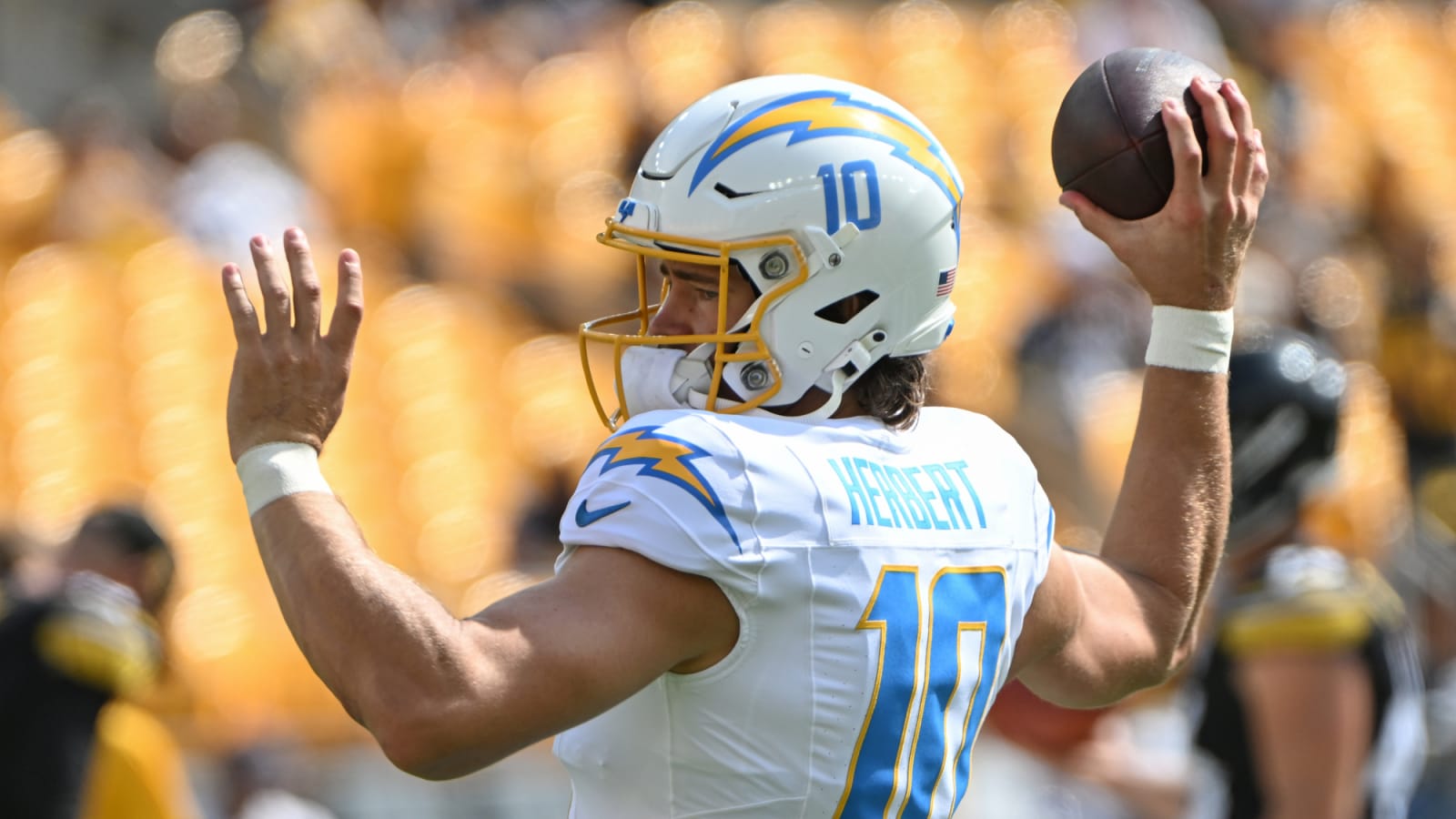 Chargers get encouraging injury update on star quarterback