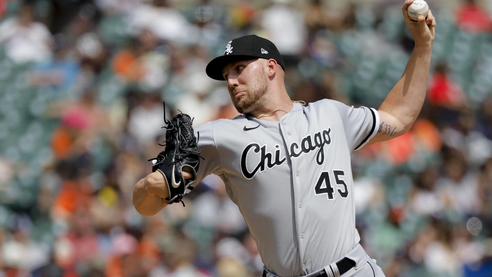 White Sox return Garrett Crochet, shut down Gregory Santos for the