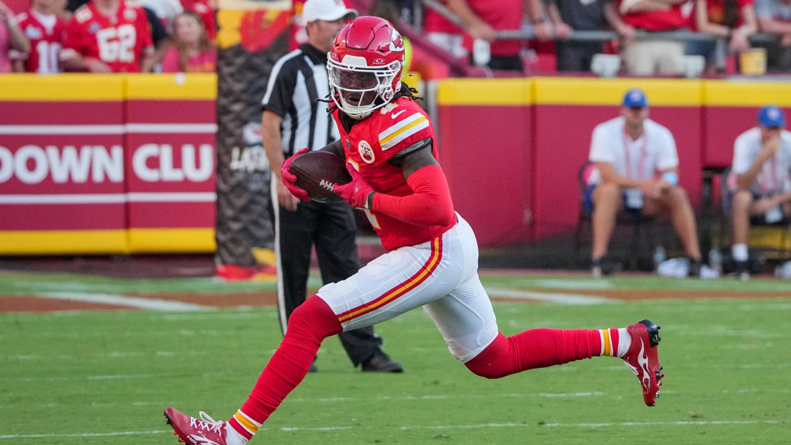 NFL insider posits theory for Chiefs handling of Rashee Rice