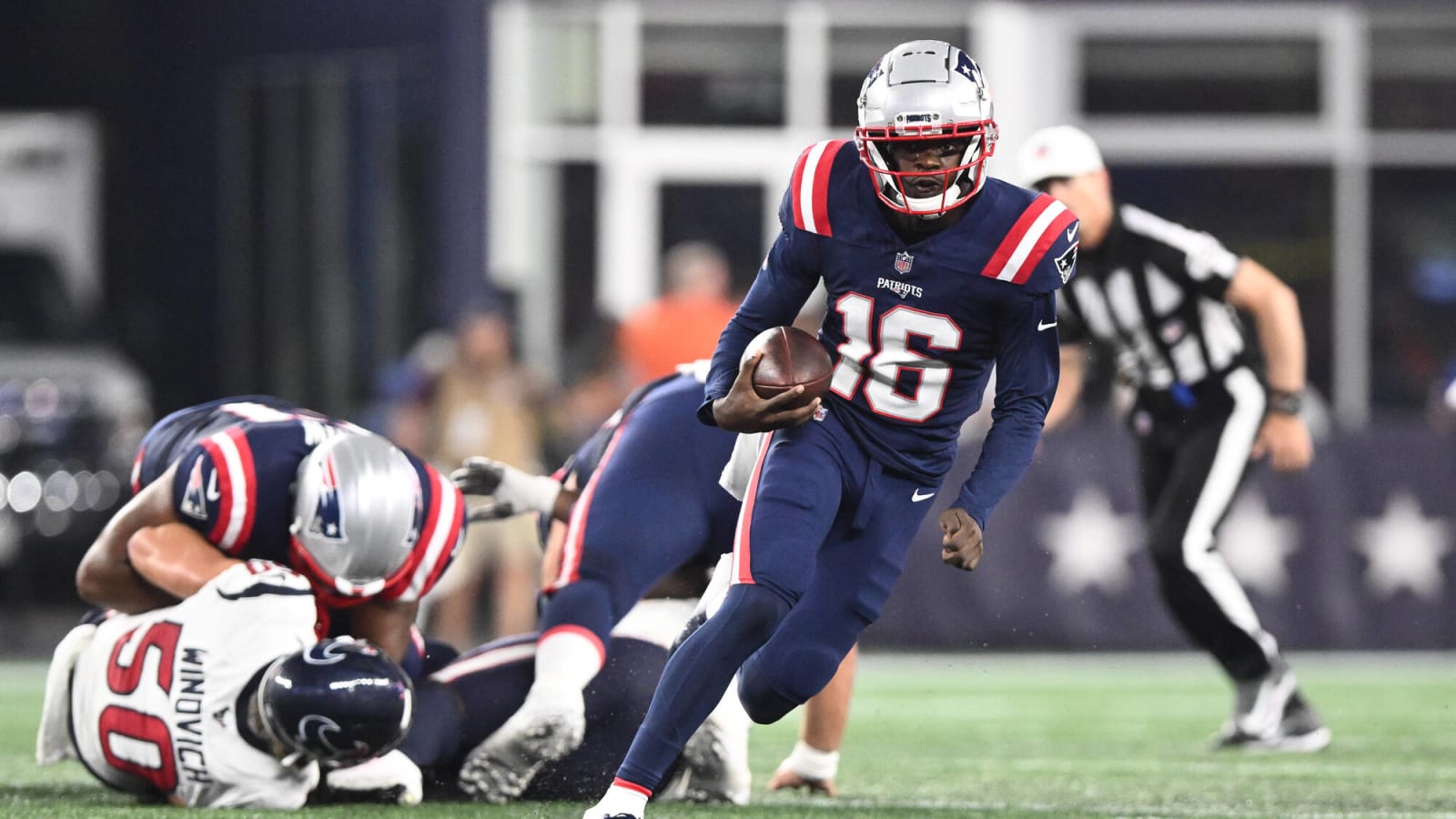 Lamar Jackson shouts out Patriots rookie QB Malik Cunningham after TD scramble in NFL debut