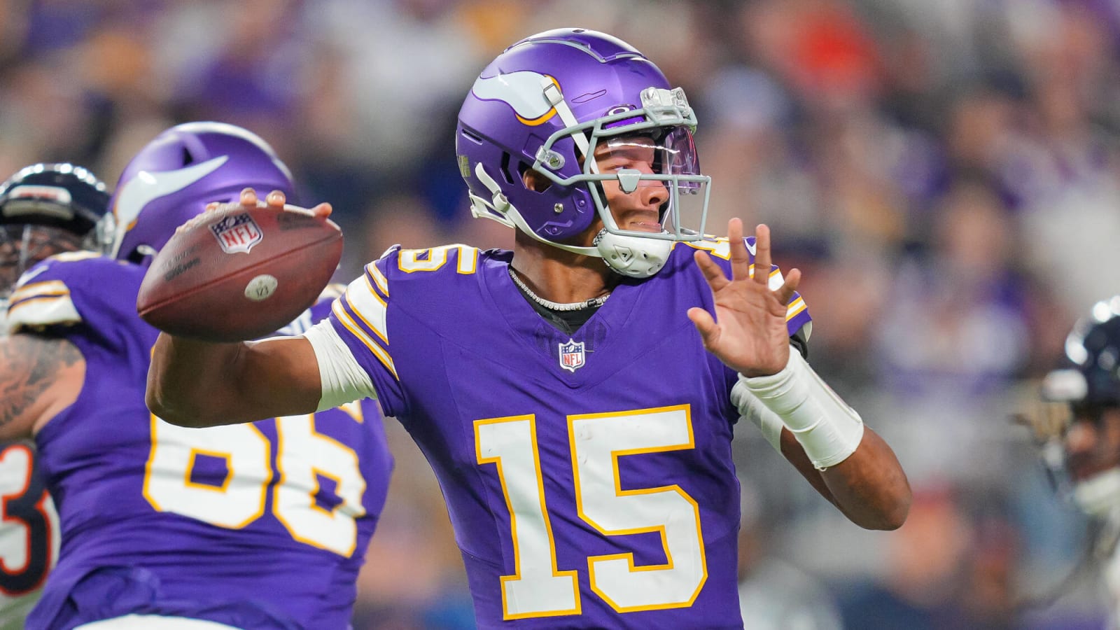 Minnesota Vikings announce starting quarterback for Week 14