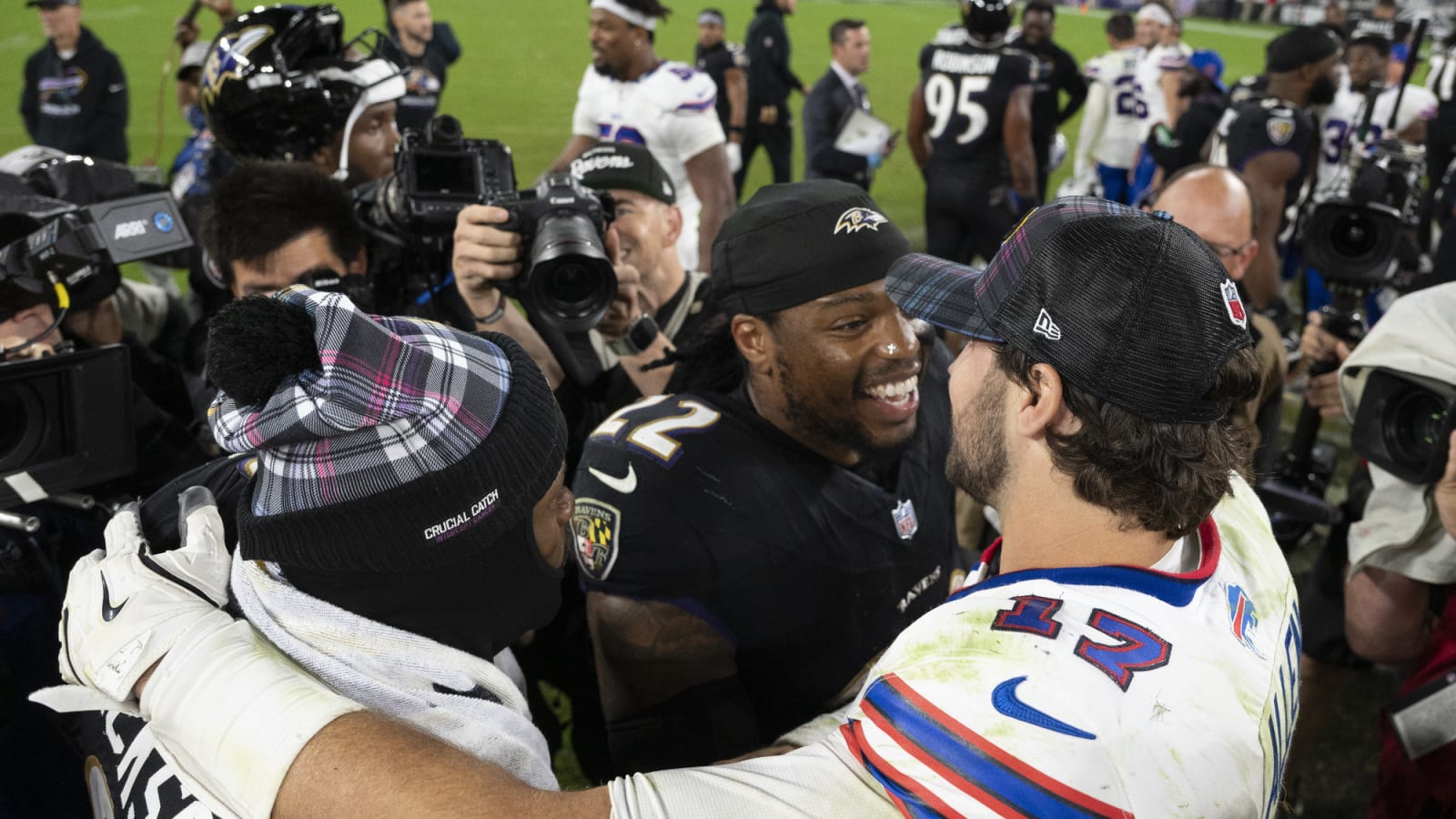 2025 NFL Divisional Playoffs Expert Picks, Predictions for Every Game