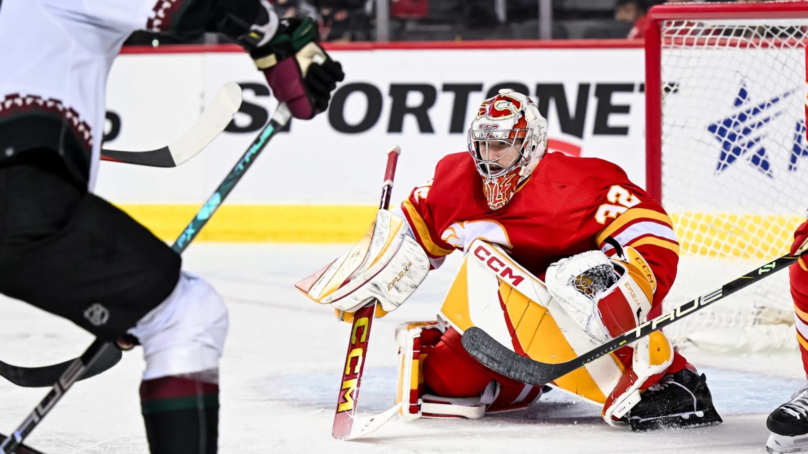  Flames out-gun Coyotes in high-scoring outing