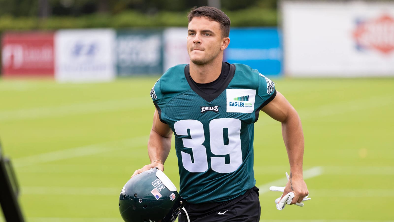 Eagles' Devon Allen 'Definitely' Fastest WR In NFL? Yardbarker