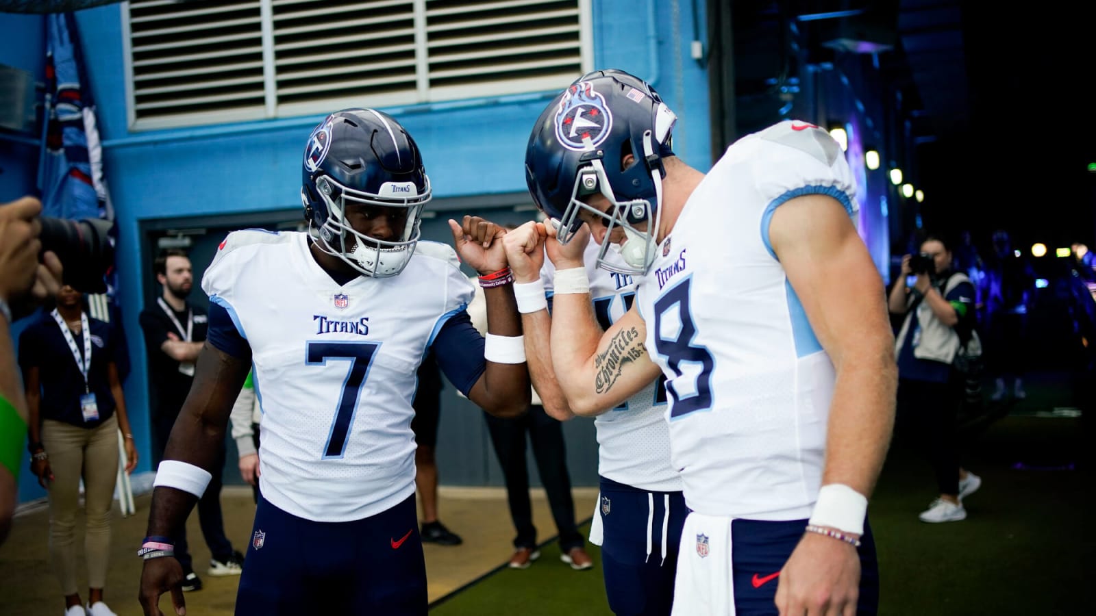 nfl-week-8-tennessee-titans-vs-atlanta-falcons-betting-picks-preview