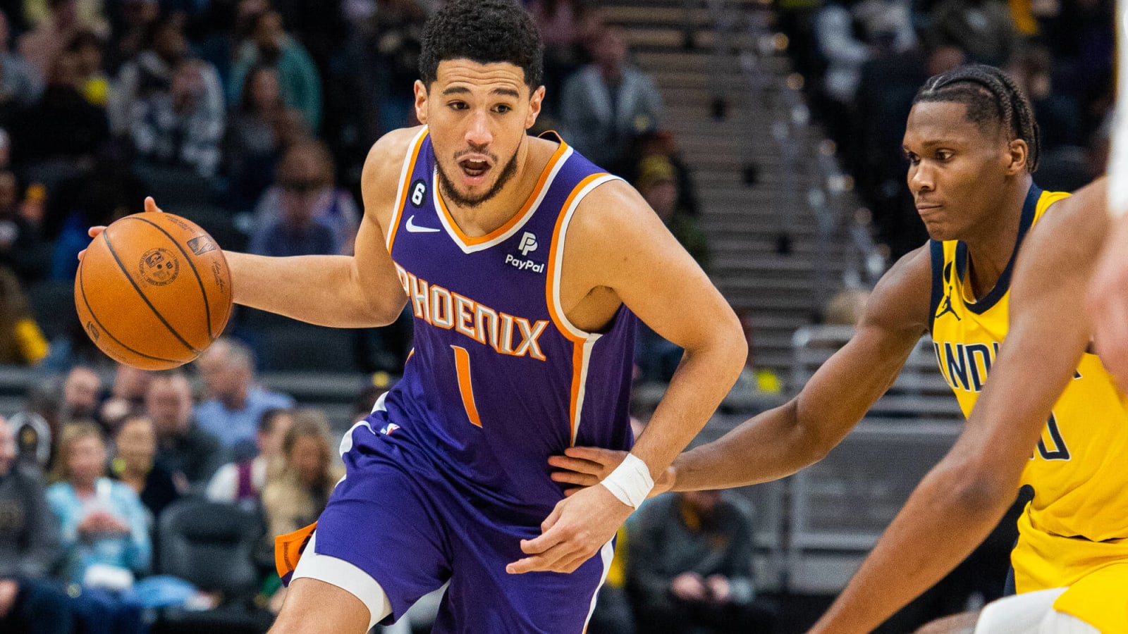 The Phoenix Suns are in a collision course with the Dallas Mavericks