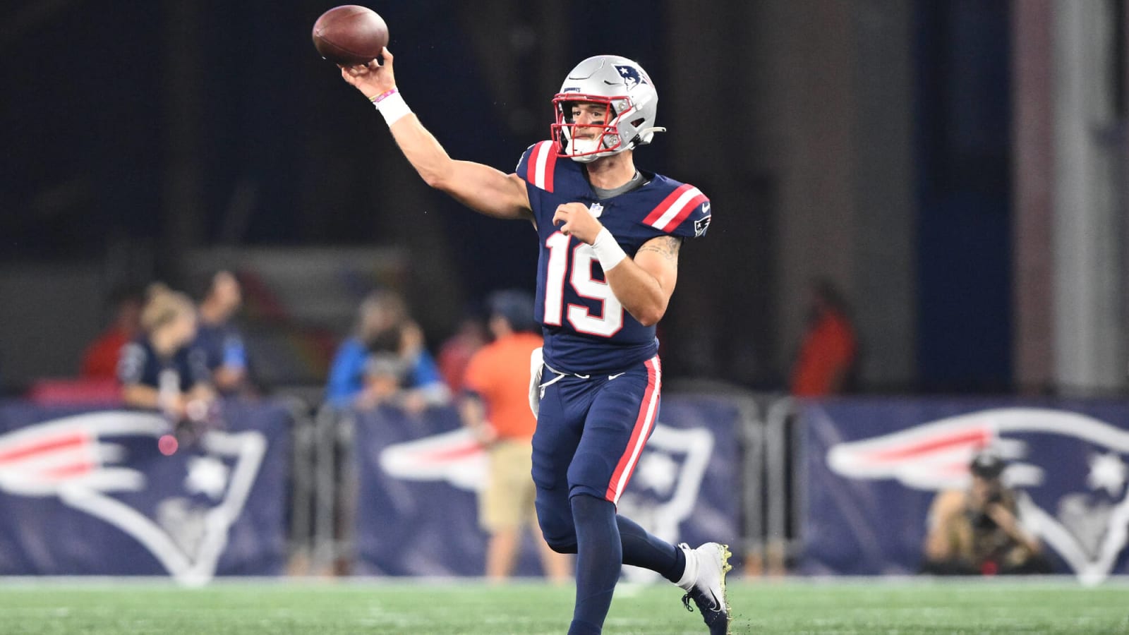 New Steelers QB Reveals Uniform Number