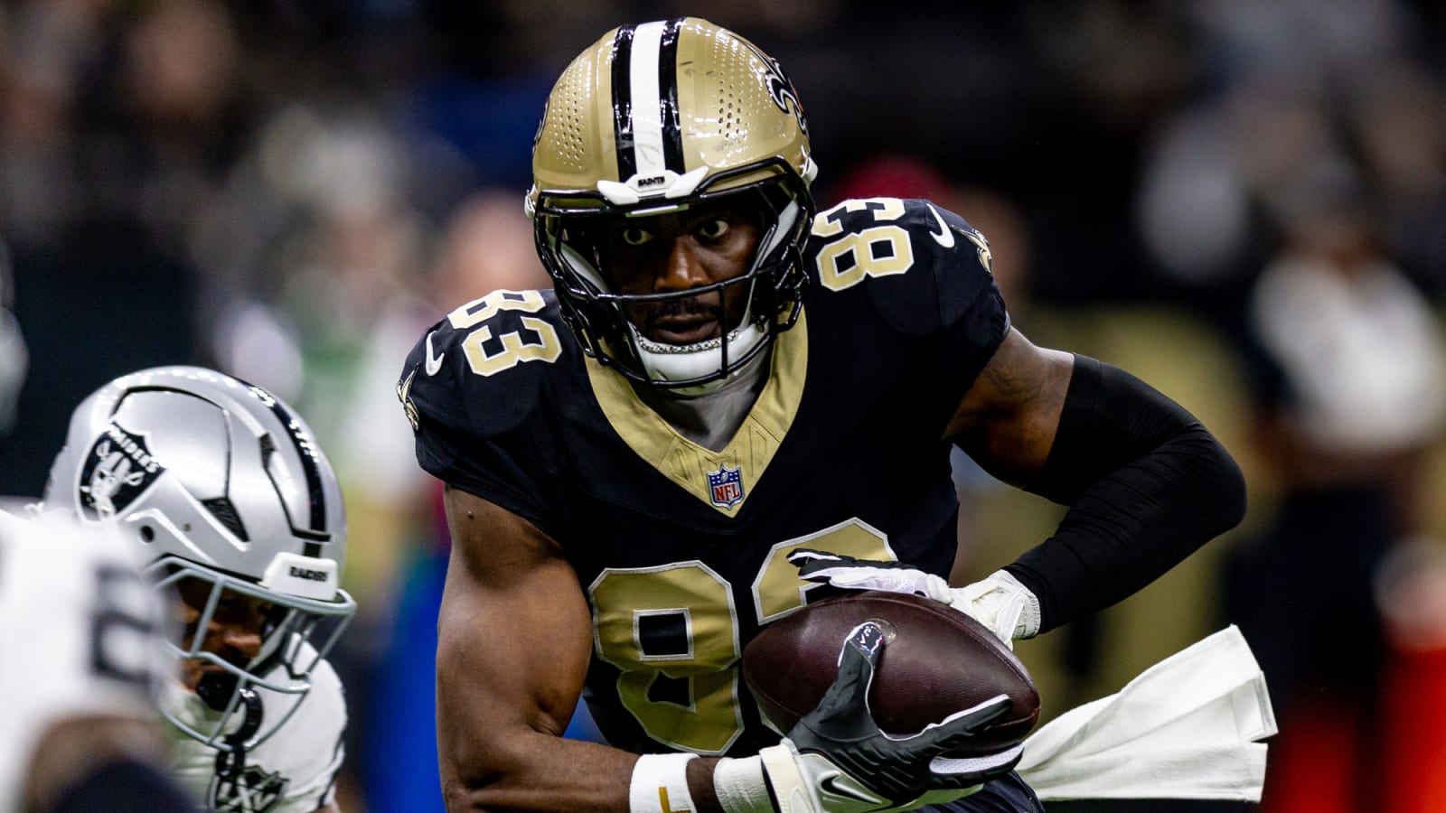 Saints to re-sign TE Juwan Johnson
