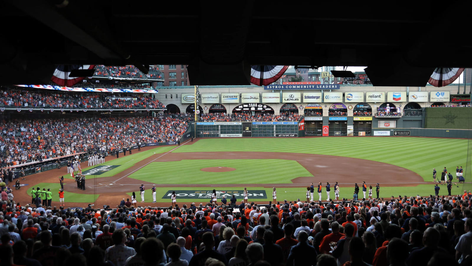 Astros announce decision on Minute Maid Park roof for Game 2