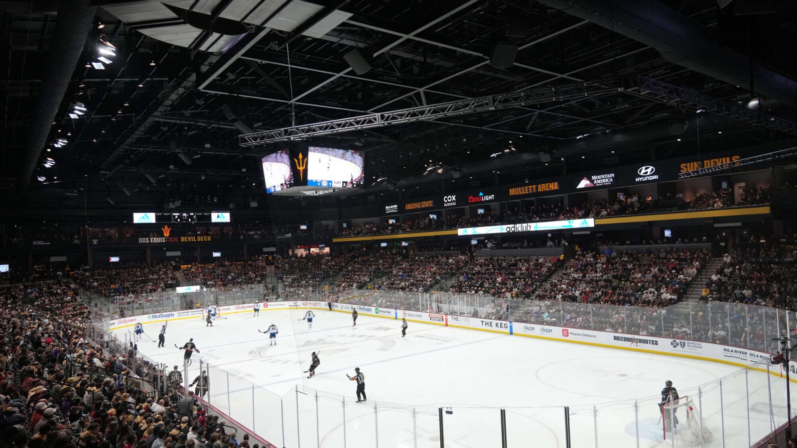 Inside Mullett Arena: A uniquely cozy and up-close NHL fan experience