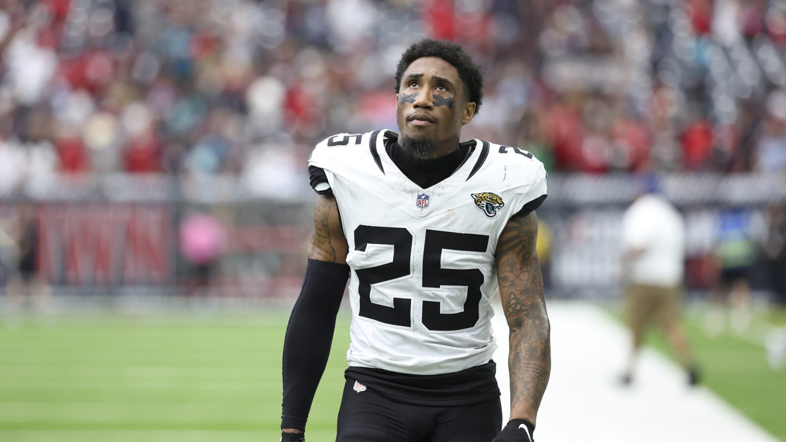 Ex-Eagles champion defender signs with new team in free agency