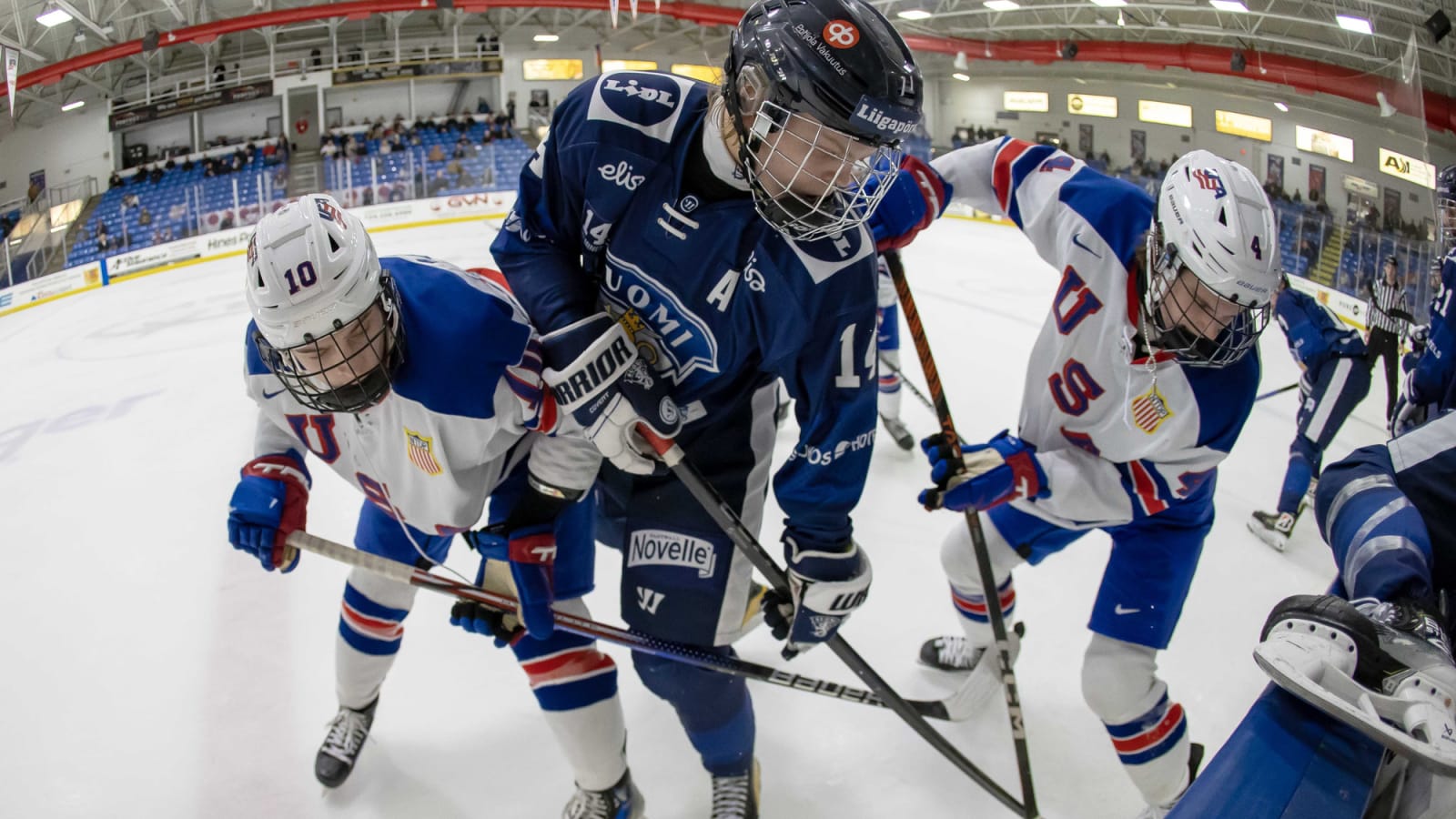 Red Wings' John Whipple a big hit