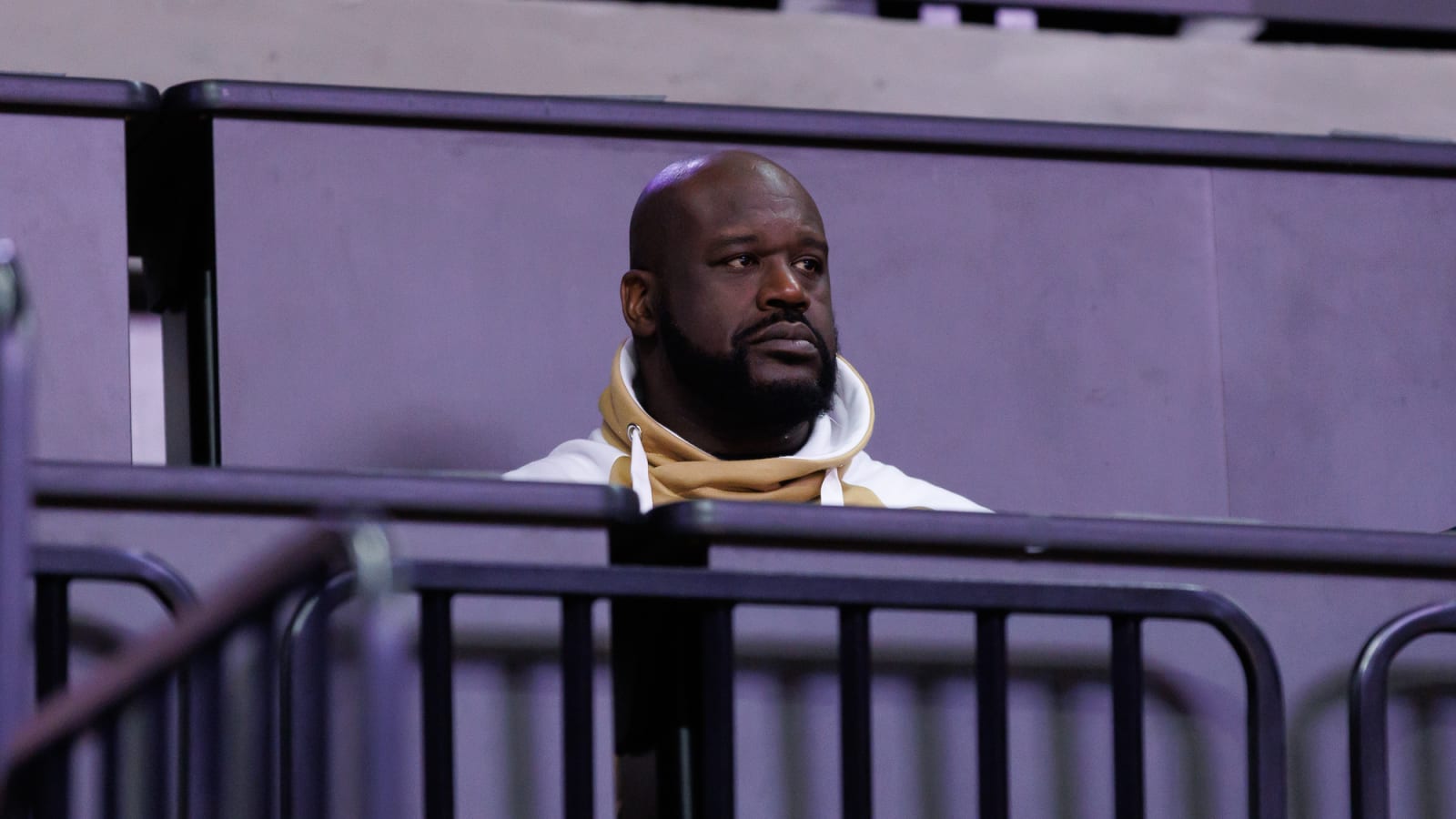Shaq criticized for his comments hating on impressive NBA team