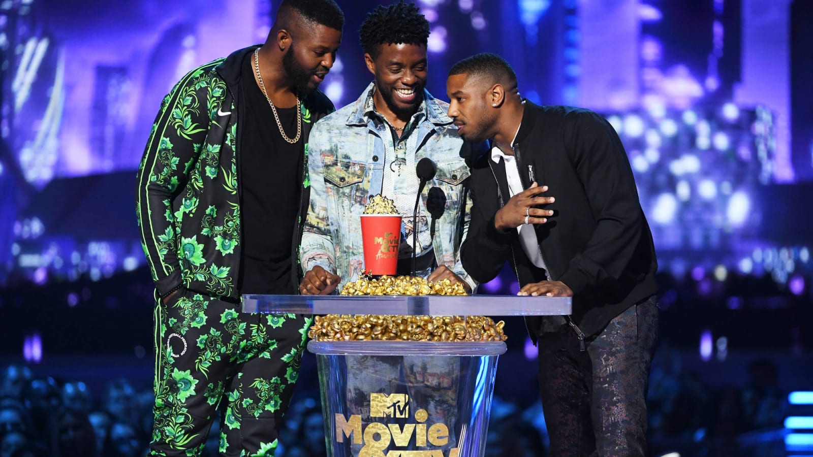 MTV Movie & TV Awards continues to toe the line between mainstream &#39;safe&#39; and youth sensibilities 