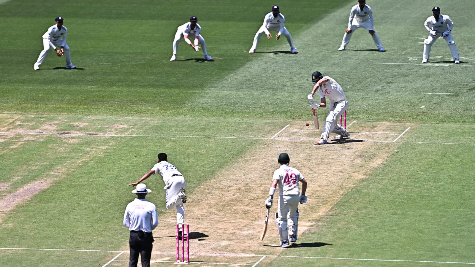 Australia roar back to reclaim Border-Gavaskar Trophy