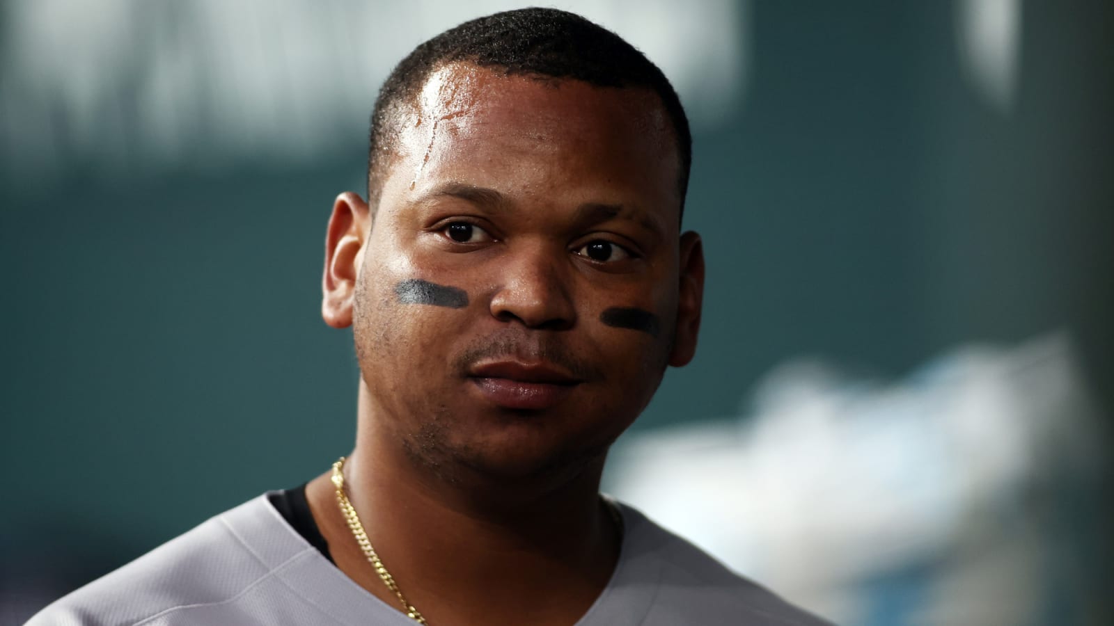 Rafael Devers’ weight called into question by Red Sox great